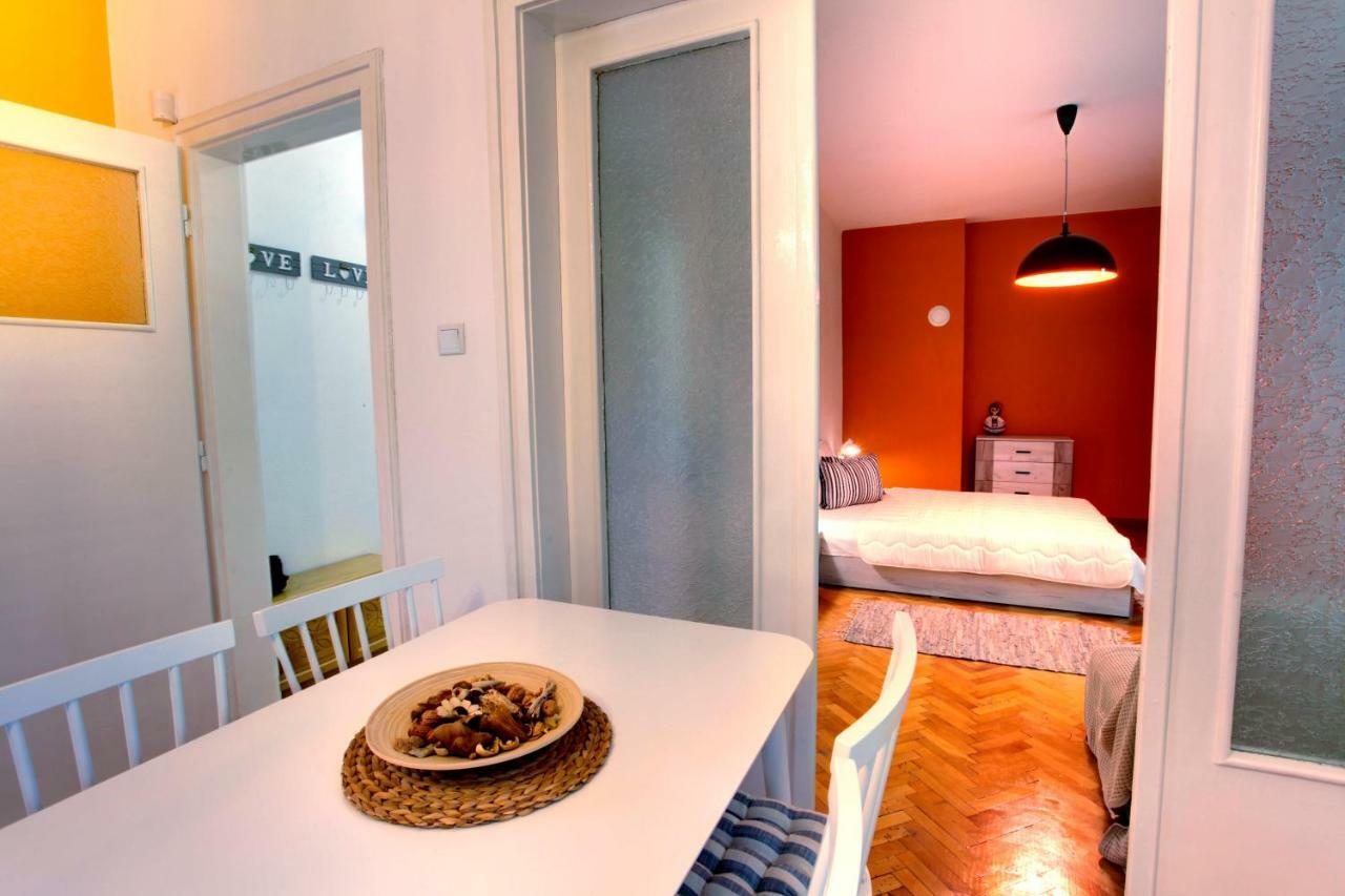 Terrace Home - Three Bedrooms City Center 플로브디프 외부 사진